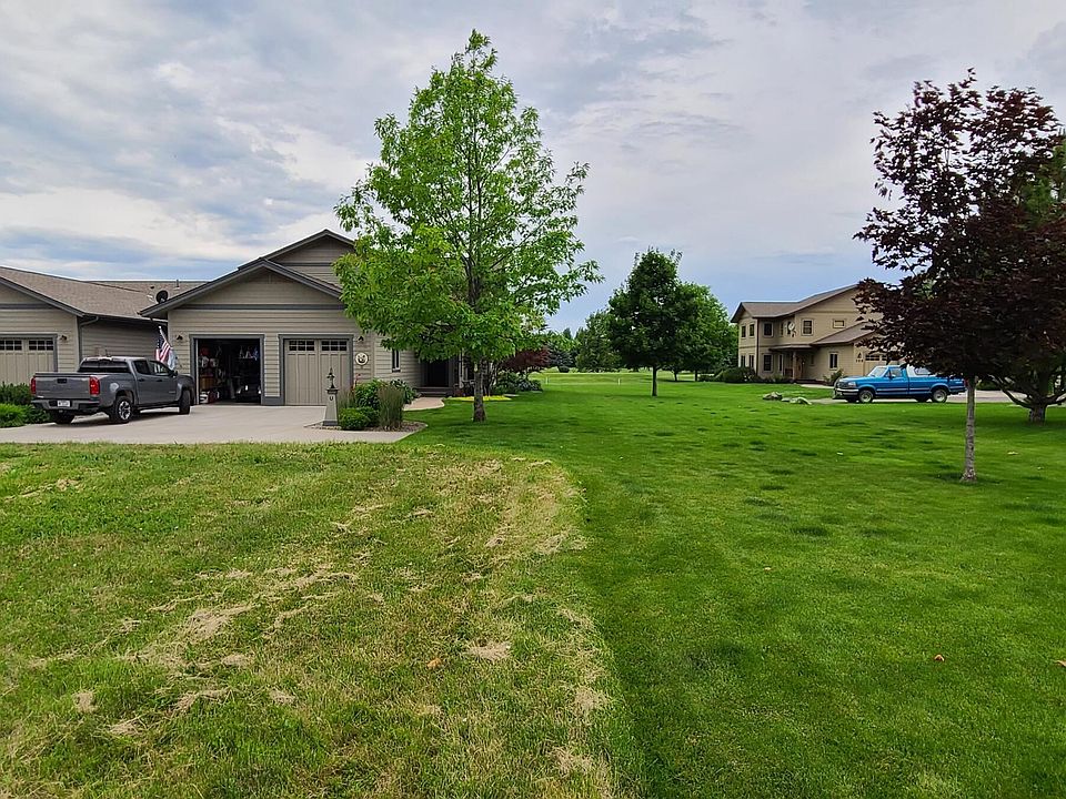 2nd image of 102 Jefferson Ct #B7