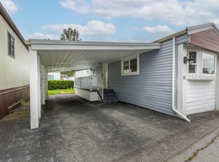 8266 King George Blvd #16, Surrey, BC V3W 5C2