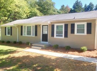 3256 Arlington Dr, Winston Salem, NC 27103