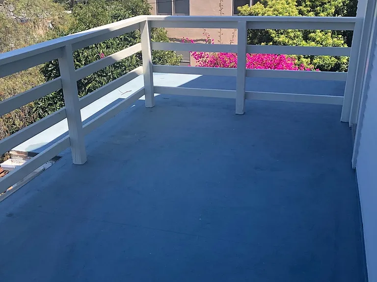 4220 Campus Ave — Photo 9