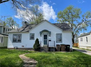 2252 Maple St, Columbus, IN 47201