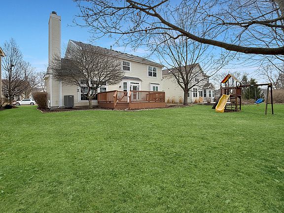 4th image of 18421 W Springwood Dr