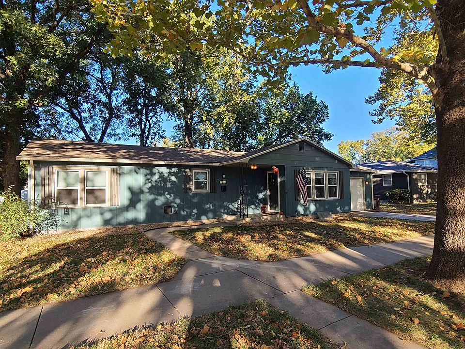 house リスト ① 2481 Armstrong Ln, Mount Washington, KY 40047 | Zillow