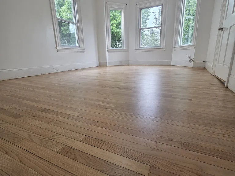 56 Pinckney St #4 — Photo 1