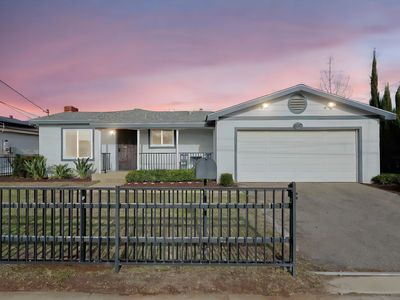 820 Daisy St, Escondido, CA, 92027