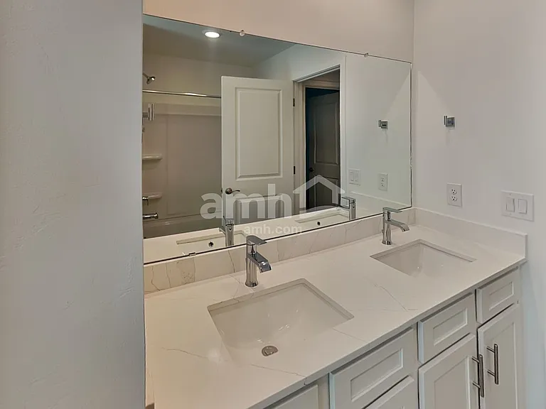 7344 S Avenida Obelo — Photo 16