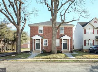 452 W Walnut St, Hanover, PA 17331