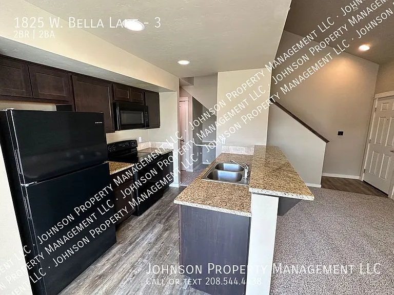 1825 W Bella Ln #3 — Photo 5
