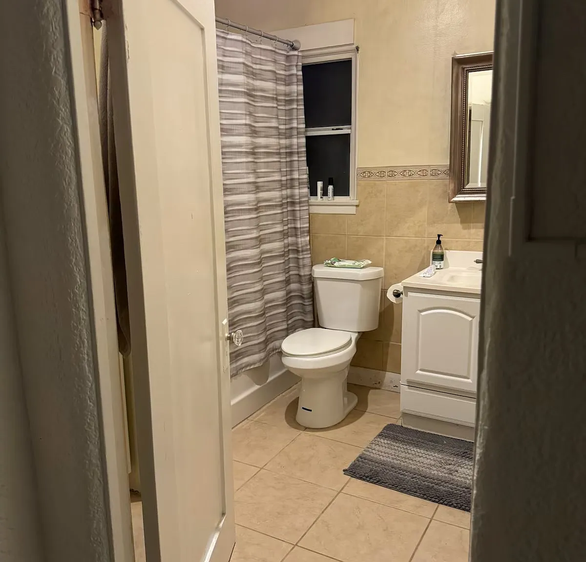 2 bed, 811 sqft, $2,750 — Photo 4