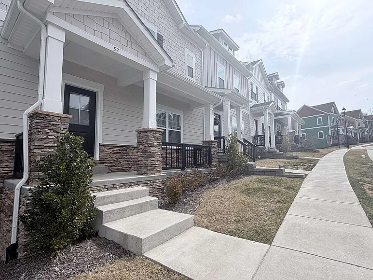 57 Walnut Springs Dr — Photo 25