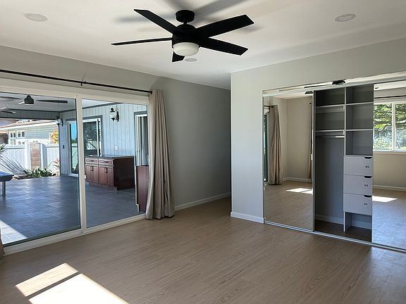 2nd master bedroom with closet organizer