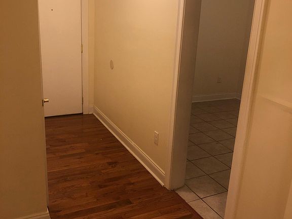 3rd image of 9 Gifford Ave APT 202