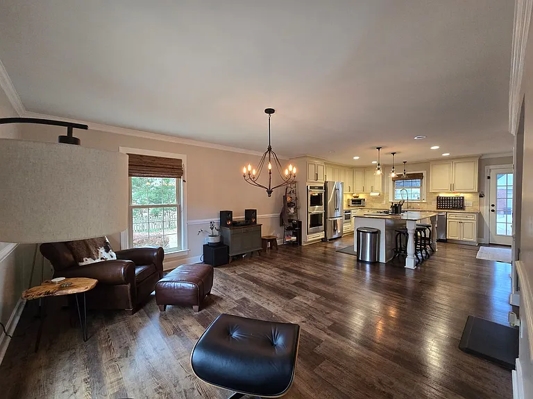 409 N Fulton St — Photo 18