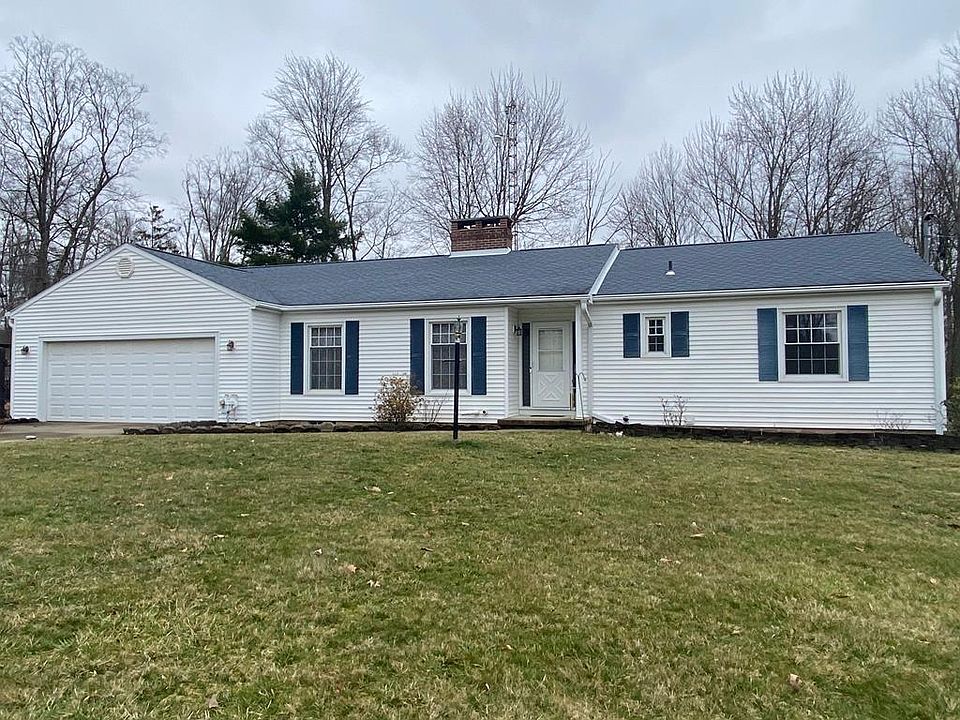 1st image of 455 Laughbaum Dr
