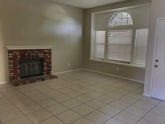 5th image of 1604 W Avenue K11