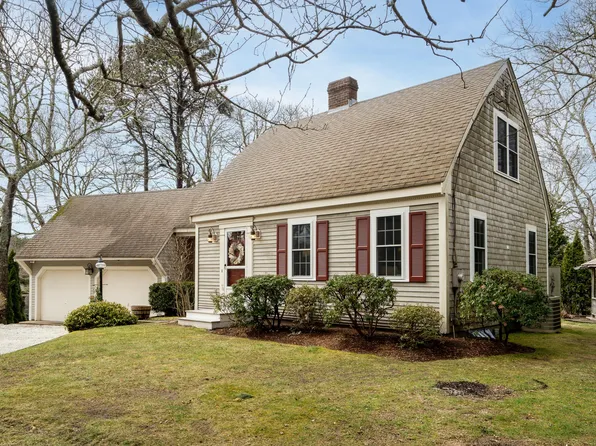 23 Waggon Road, Yarmouth Port, MA 02675