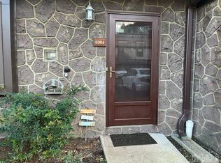 8304 Hana Rd, Edison, NJ 08817