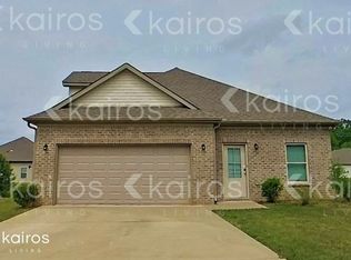 636 White Oak Cir, Lincoln, AL 35096