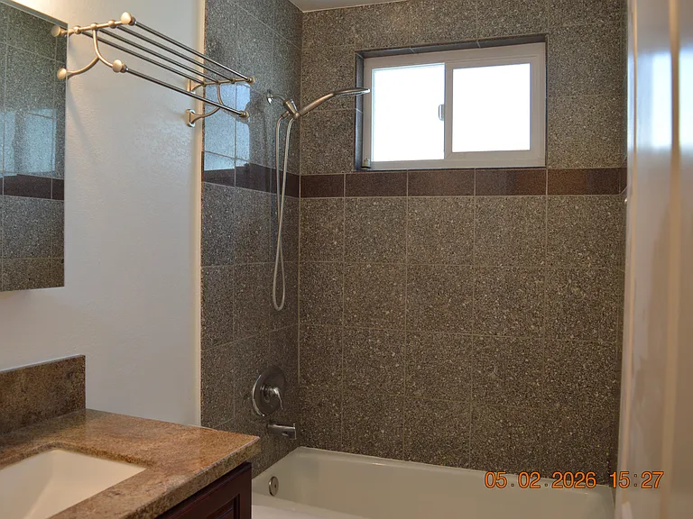 14233 Broadway — Photo 13