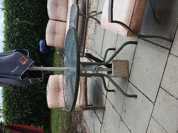 4th image of 214 NE 9th Ave