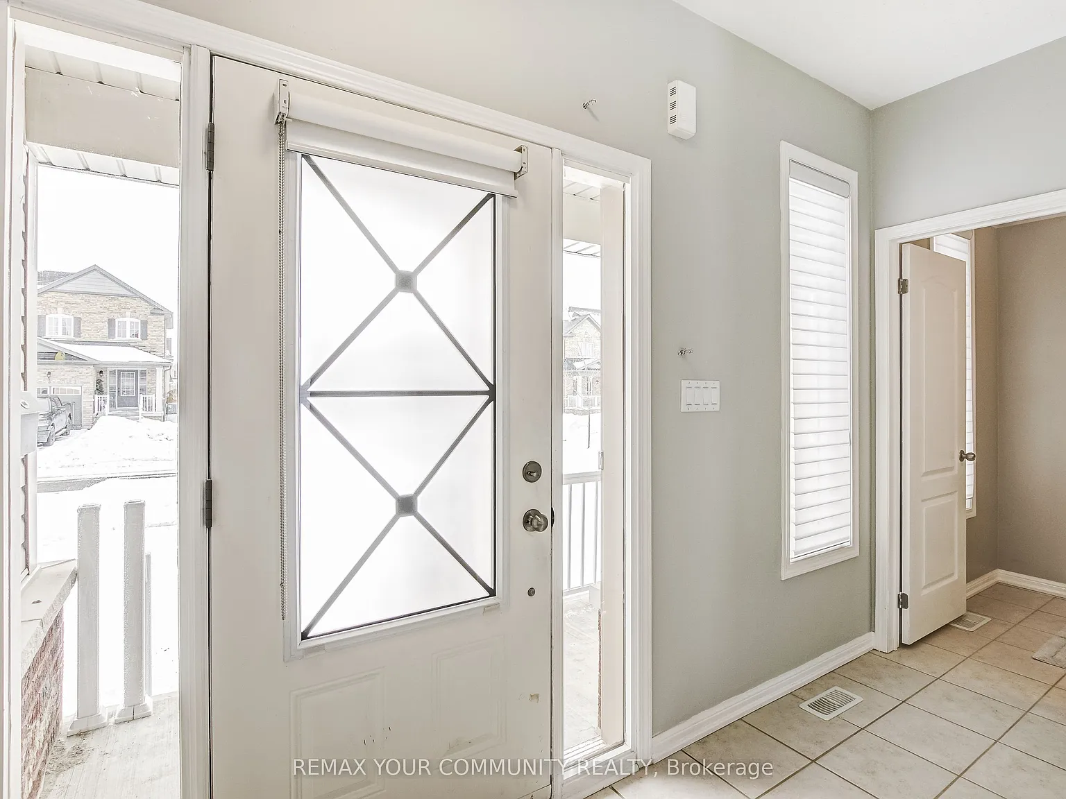 3 bed, $3,200 — Photo 3