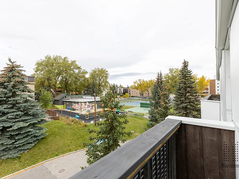1715 24th Ave SW — Photo 9