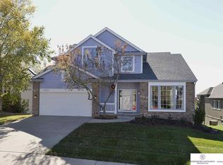 16423 Ames Ave, Omaha, NE 68116