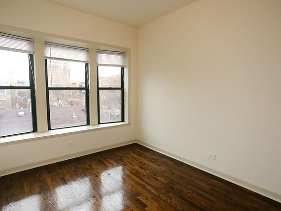 4th image of 1311-15 W Leland Ave #1311-3