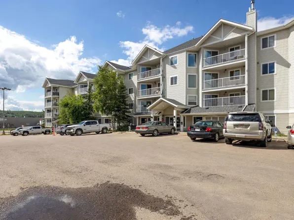 38 N Riedel St #2402, Wood Buffalo, AB T9H 3E1