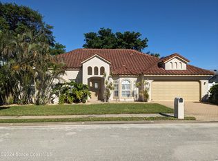 230 Seaview St, Melbourne Beach, FL 32951