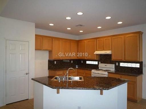 3rd image of 6265 Rock Dove Ave