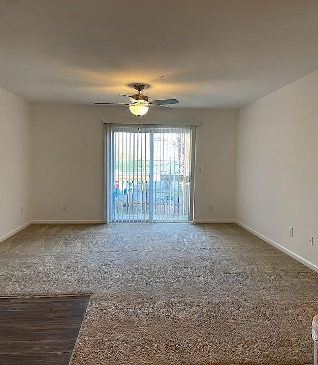 1st image of 412 Acorn Grove Ln #F