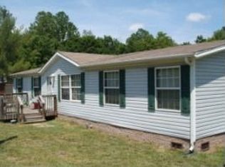 2858 Carvins Cove Rd, Salem, VA 24153