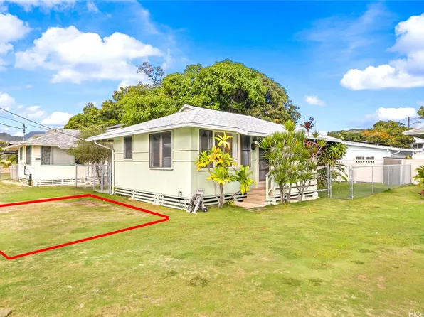691 Kihapai St APT B, Kailua, HI 96734