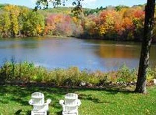 235 White Deer Rock Rd, Woodbury, CT 06798