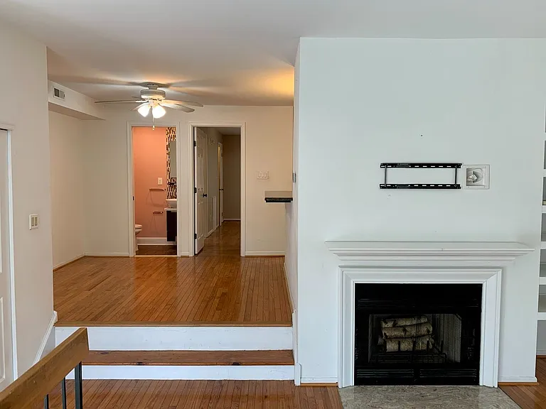 2751 Pennsylvania Ave #B107 — Photo 9