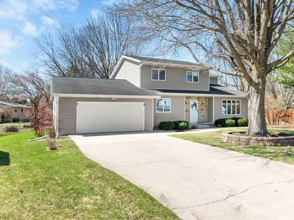 17 Park Crest Ct, Madison, WI 53711