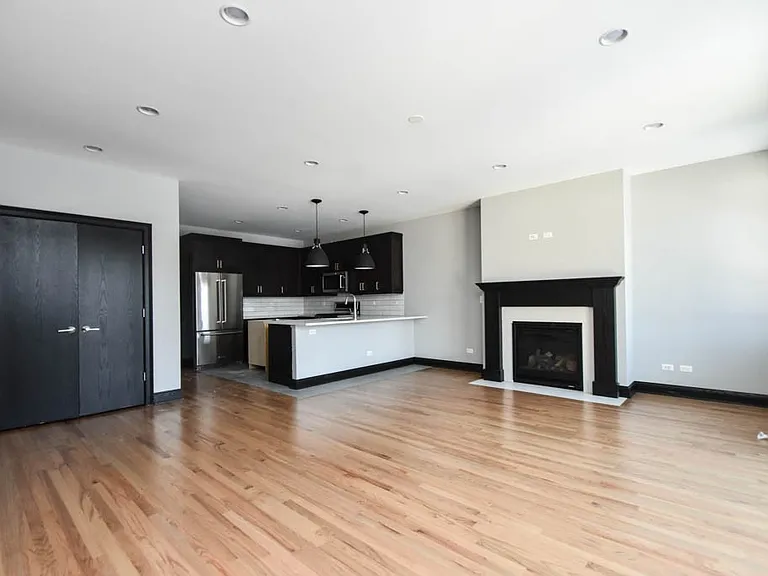 3923 N Ashland #6C — Photo 8