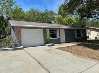 10321 County Lake Dr, Port Richey, FL 34668