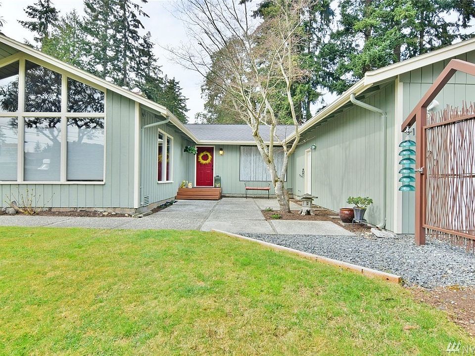 1st image of 17520 62nd Ave W
