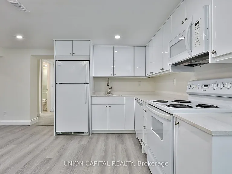383 Neal Dr — Photo 11