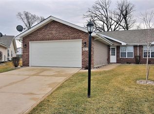 5823 Anthony Ct, Griffith, IN 46319
