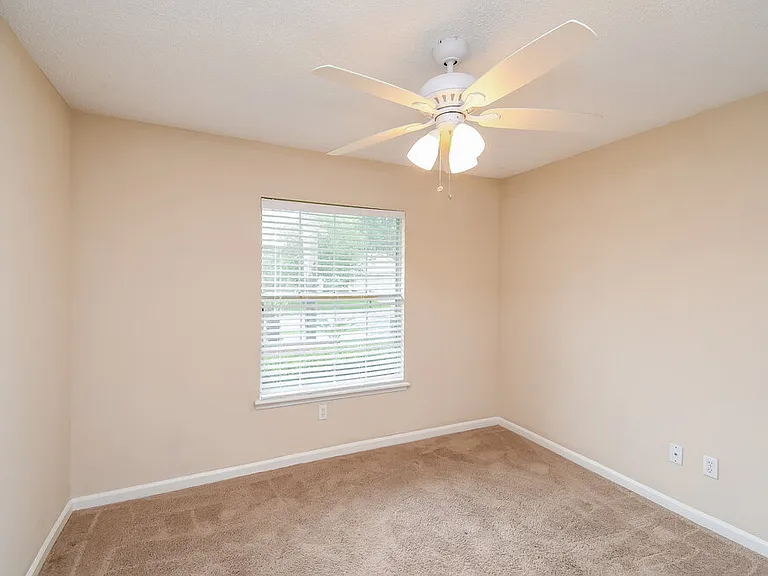7835 Longhorn Cir E — Photo 12