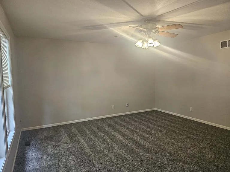 227 Elm St — Photo 2
