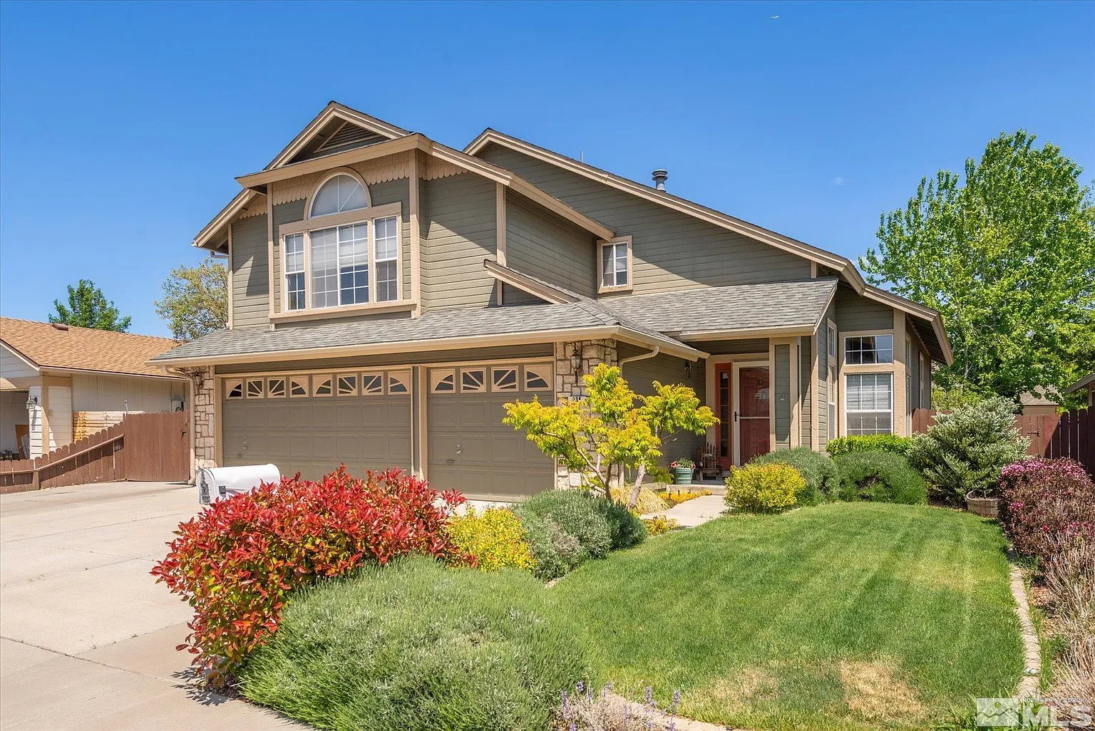 935 Locomotive Way photo 1