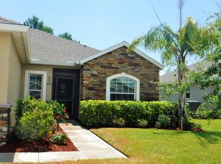 140 Briarcliff Cir, Sebastian, FL 32958