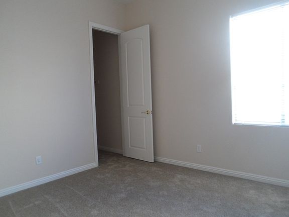 4th image of 9032 Big Plantation Ave