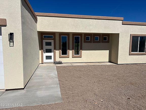 2nd image of 1501 Circulo Sombrero