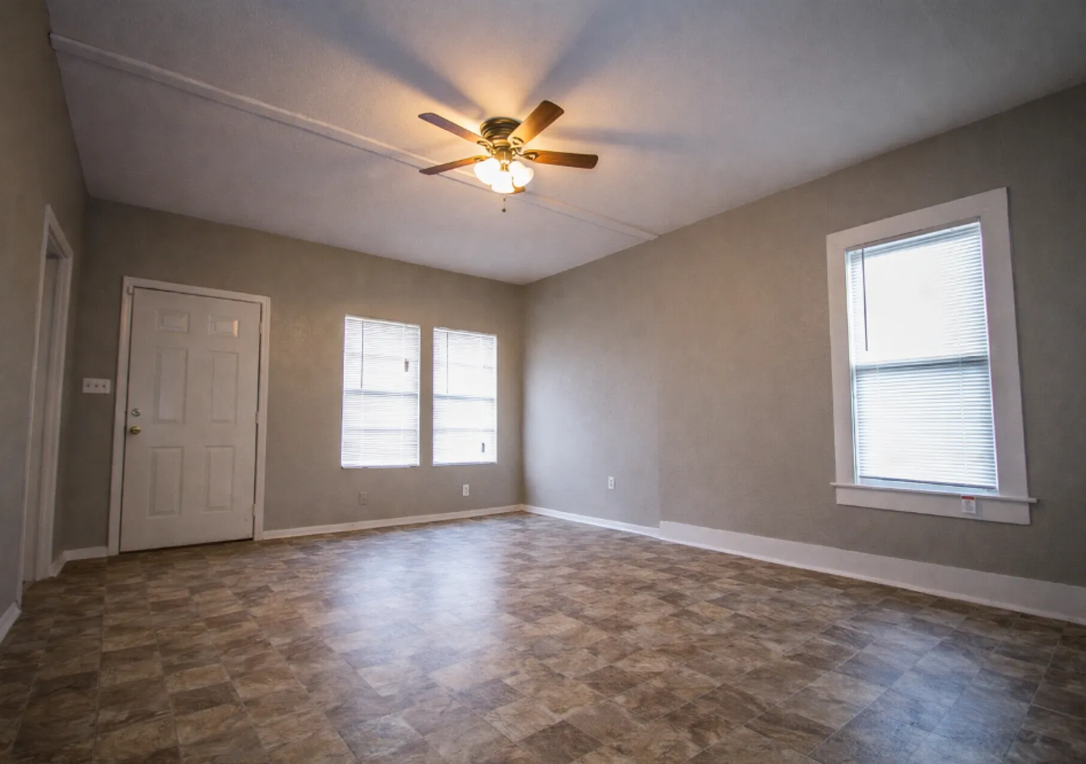 Convenient Home in Close Proximity to Downtown! — Photo 4