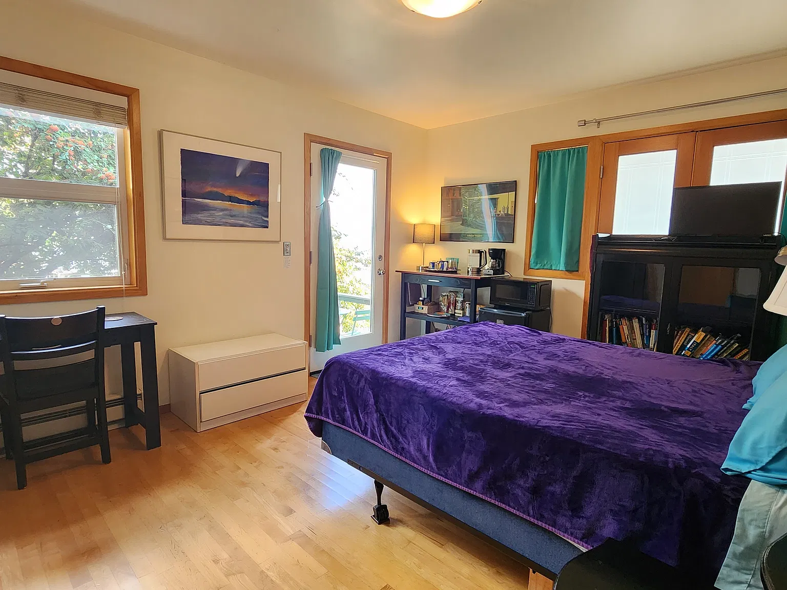 546 W Lake Sammamish Pkwy SE — Photo 3